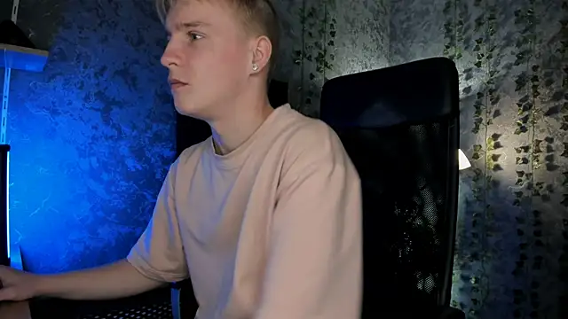 AlexxSweet online show from September 27, 6:33 am