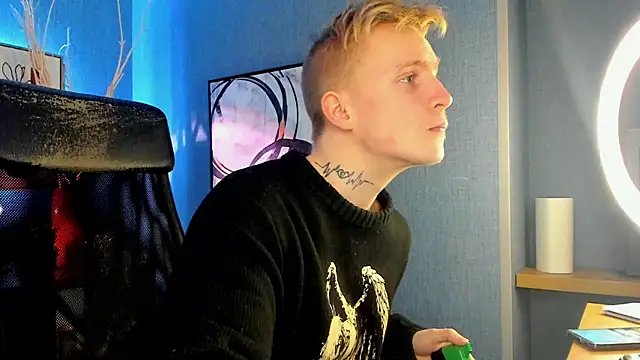 AlexxSweet online show from February 23, 4:31 pm