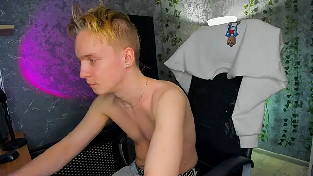 AlexxSweet online show from January 24, 8:55 am