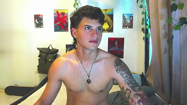 Nekoboy01 online show from September 9, 8:19 pm