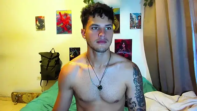 Nekoboy01 online show from October 21, 10:23 pm