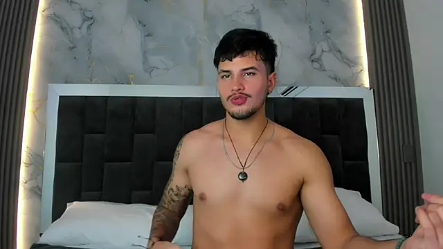 Nekoboy01 online show from January 30, 7:48 pm