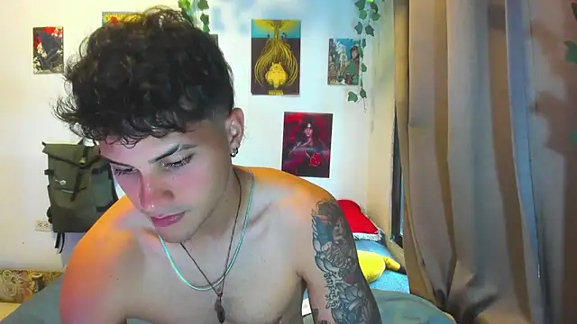 Nekoboy01 online show from September 30, 9:40 pm