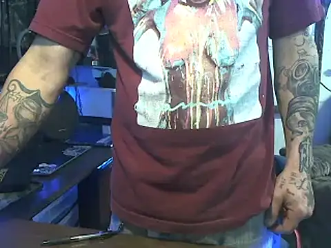 CloudDadddyyy420 online show from September 14, 7:10 am