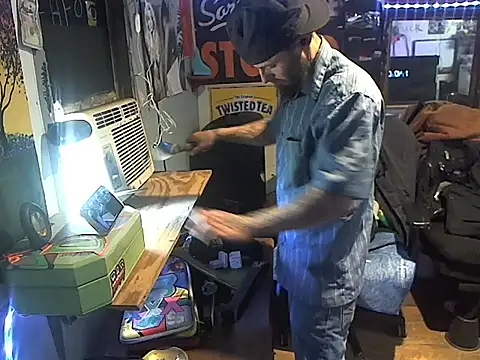 CloudDadddyyy420 online show from February 23, 6:41 pm