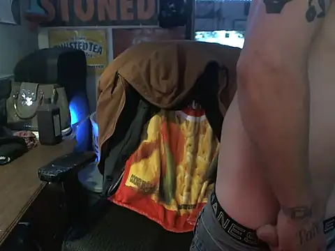 CloudDadddyyy420 online show from March 19, 6:24 am