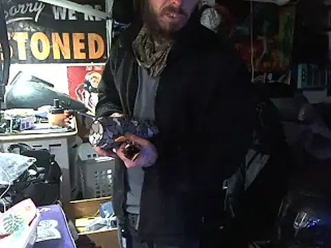 CloudDadddyyy420 online show from December 22, 8:49 am