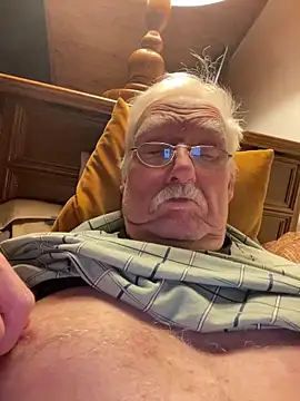 Steffibi1954 online show from November 17, 8:23 pm