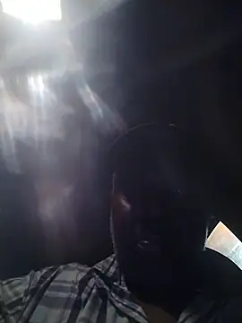 macnificent1fr online show from December 19, 3:58 am