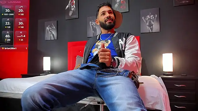 Thiagogomez online show from December 30, 12:42 pm