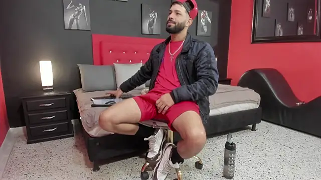 Thiagogomez online show from October 22, 12:53 pm