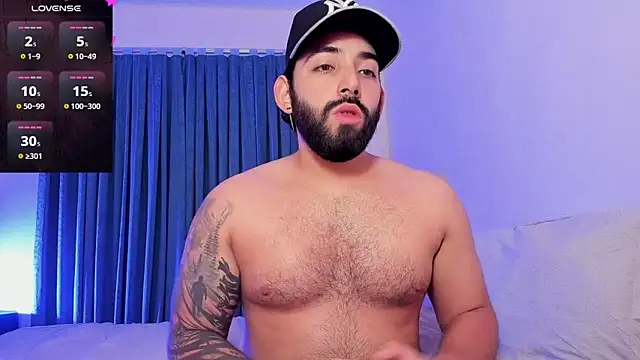 Snapshot of leo_thewolf_ chatting on September 13, 6:53 pm leo thewolf  online show from September 13, 6:53 pm