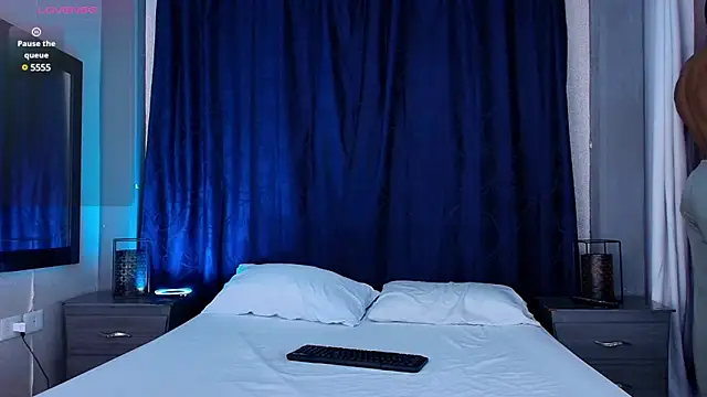 Snapshot of Manolo_Hot1 chatting on March 12, 2:56 pm Manolo Hot1 online show from March 12, 2:56 pm