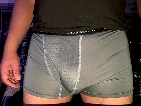 ThickDick Daddy online show from December 18, 6:31 am