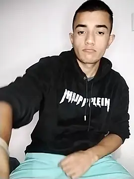 Thick Cock online show from January 4, 3:18 am