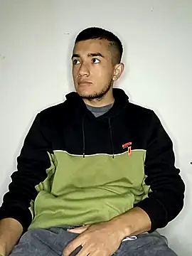 Thick Cock online show from September 16, 12:44 am