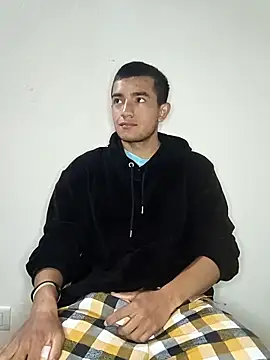 Thick Cock online show from October 4, 12:32 pm