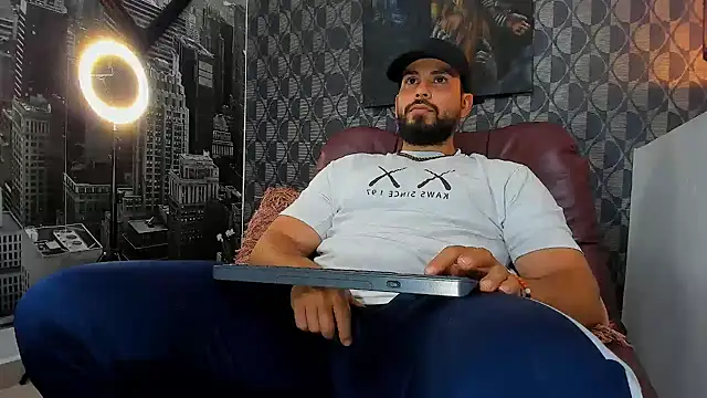 jake skye online show from January 6, 5:28 pm