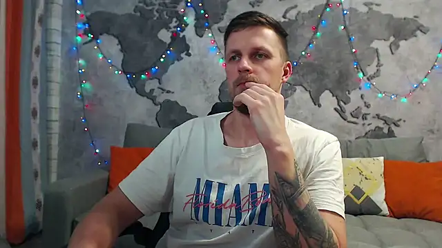 VikingChrisss online show from December 21, 10:06 am