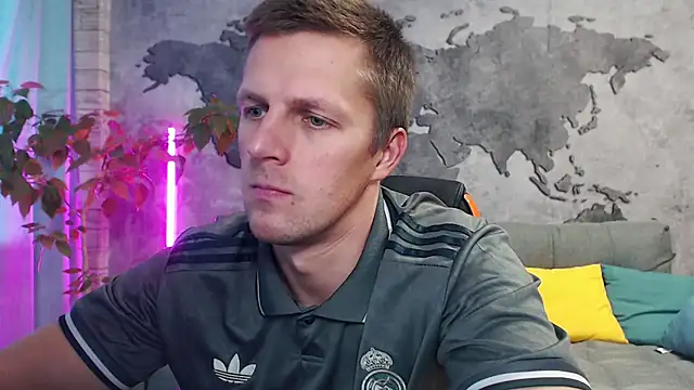 VikingChrisss online show from October 31, 10:51 am