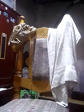 Snapshot of davidatration15 chatting on October 10, 4:17 am davidatration15 online show from October 10, 4:17 am