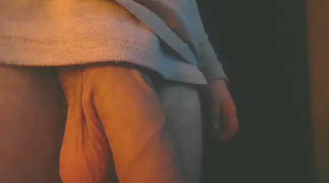 Snapshot of mr_key_ chatting on December 29, 1:45 am mr key  online show from December 29, 1:45 am