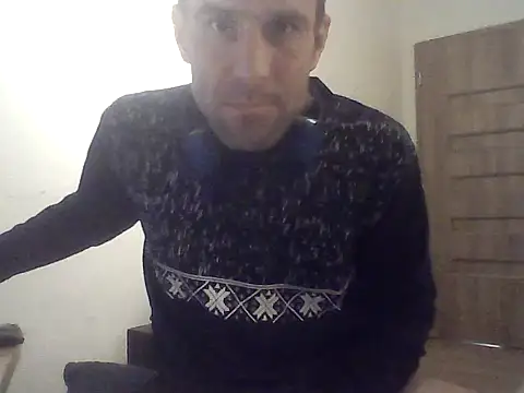 Snapshot of matejk chatting on September 24, 8:18 pm matejk online show from September 24, 8:18 pm