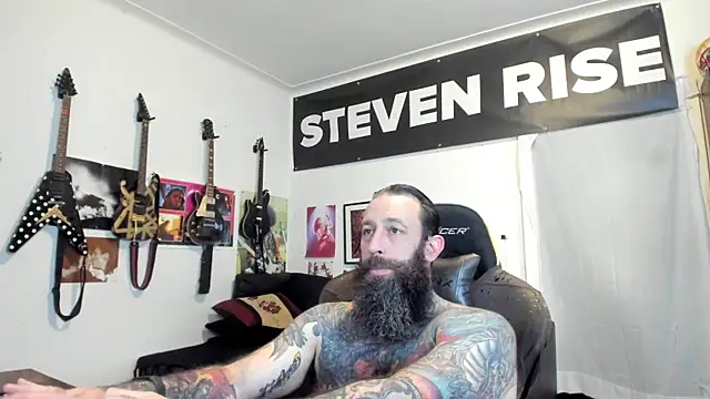 StevenRiseNYC online show from June 18, 11:32 pm