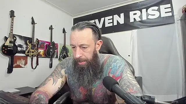 StevenRiseNYC online show from January 25, 2:04 am