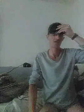 Zingan1983 online show from July 25, 5:37 am