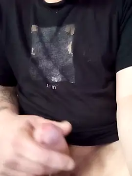 Snapshot of Affenarsch81 chatting on January 6, 10:13 am Affenarsch81 online show from January 6, 10:13 am